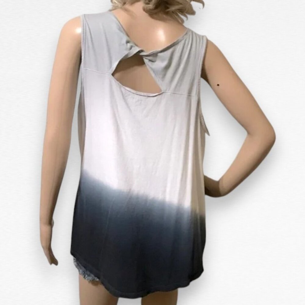 Gradient Twist Back Tank - Picture 4 of 10